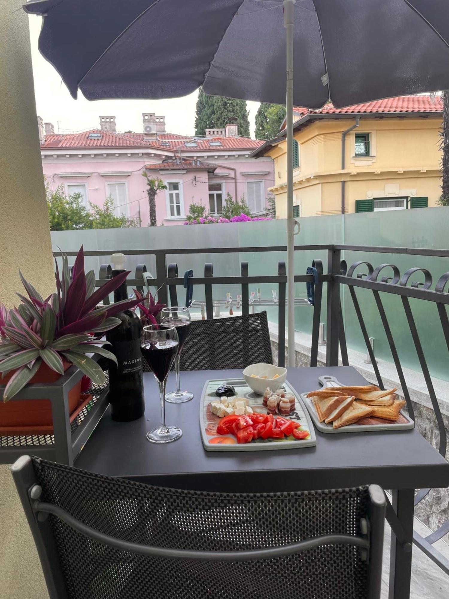 Apartment Andreja, Opatija City Center Exterior photo